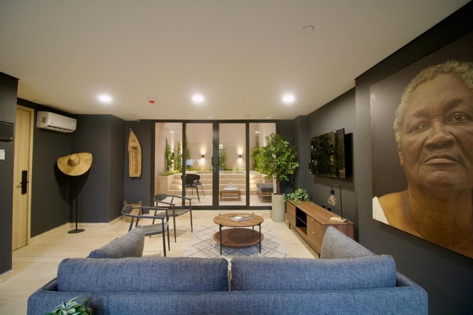 Spectacular 3br - Private Jacuzzi - Downtown Gem Apartamento