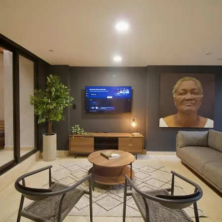 Apartamento Spectacular 3br - Private Jacuzzi - Downtown Gem *