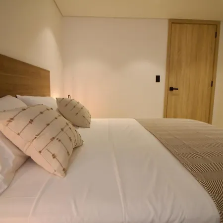 Apartamento Spectacular 3br - Private Jacuzzi - Downtown Gem *